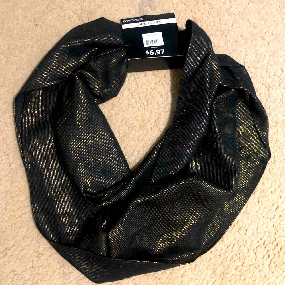 NWT George Black & Gold Infinity Scarf